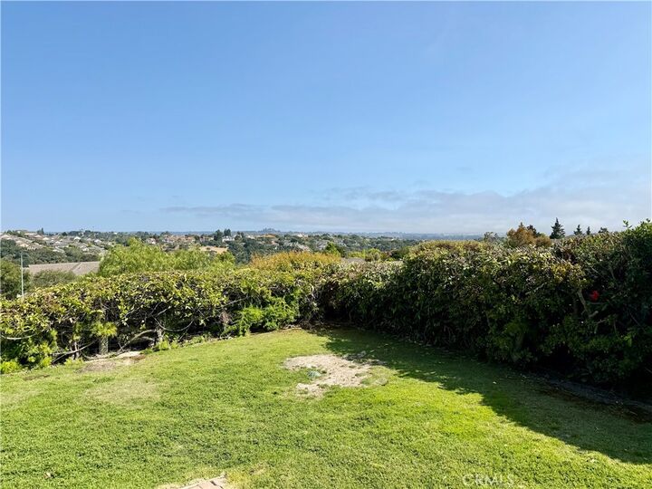 Property Photo:  282 Puesta Del Sol  CA 93420 