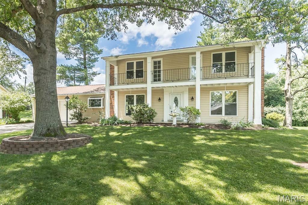 Property Photo: 1417 Sunview Drive MO 63146