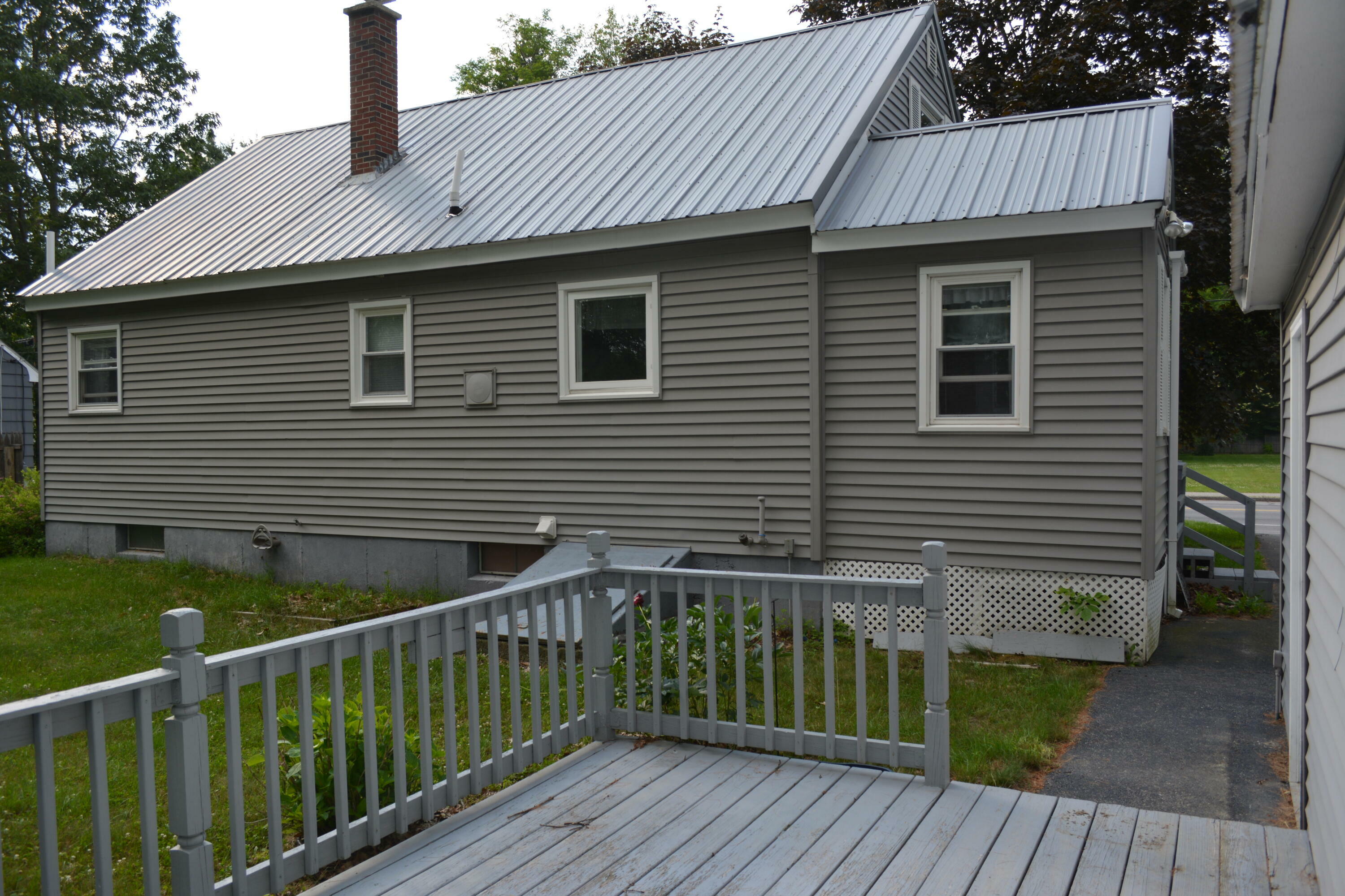 Property Photo:  251 E Bridge Street  ME 04092 
