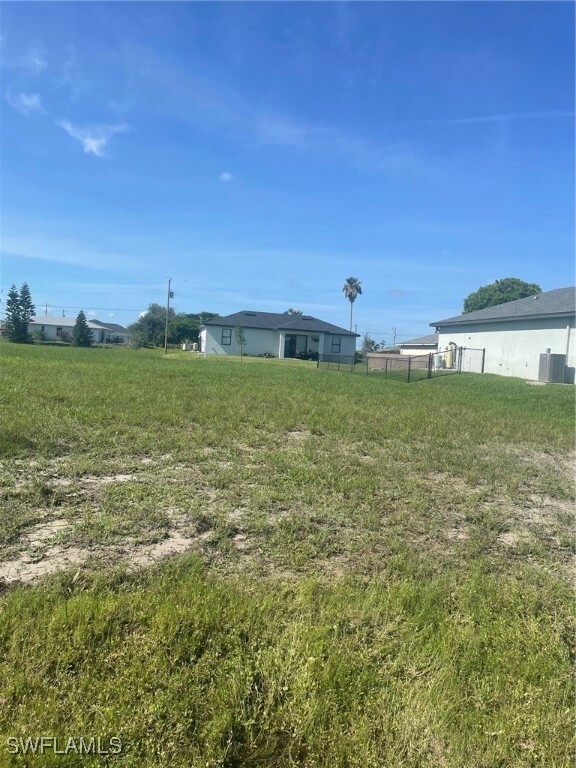 Property Photo: 1706 NW 5th Street FL 33993
