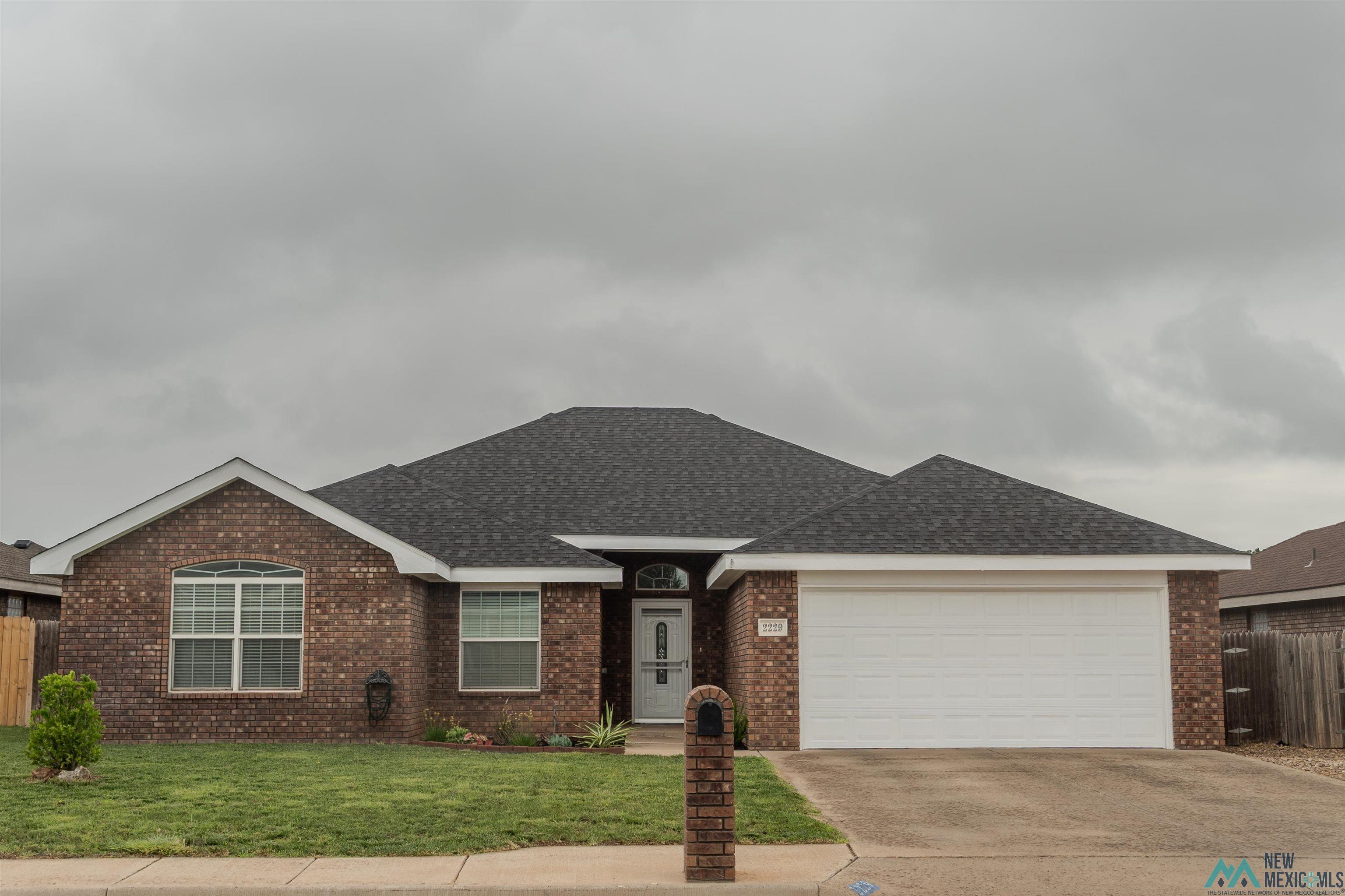 2229 Jadyn Lane  Clovis NM 88101 photo