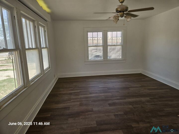 Property Photo: 307 N Mesquite Street NM 88220