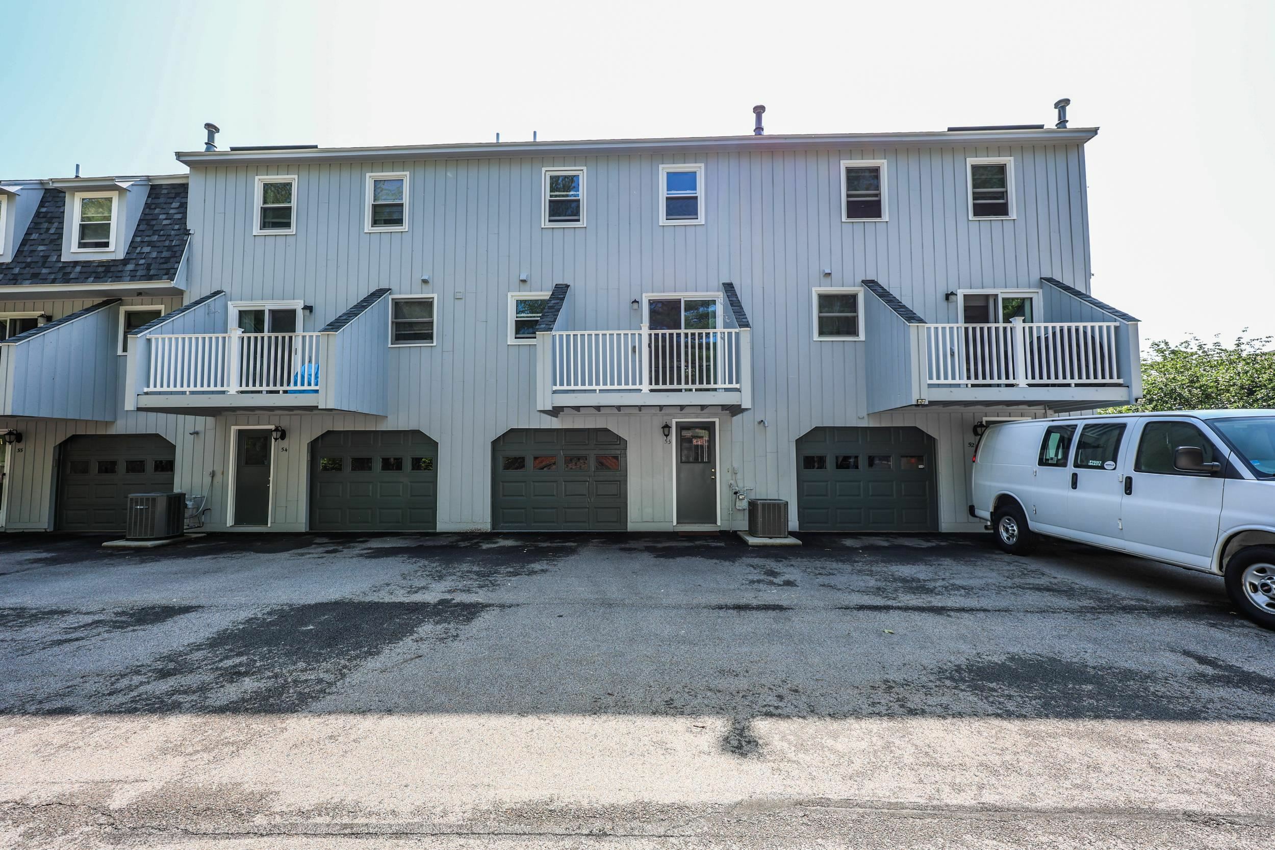 Property Photo: 53 Bluestone Drive NH 03060