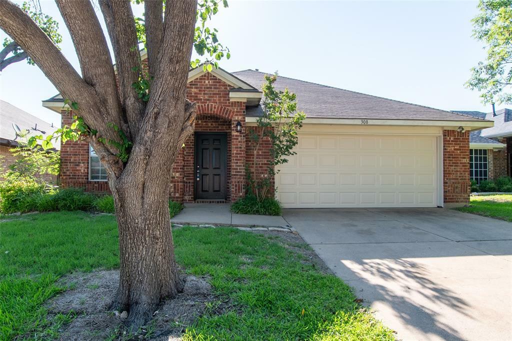 Property Photo: 308 Hopewell Drive TX 75071