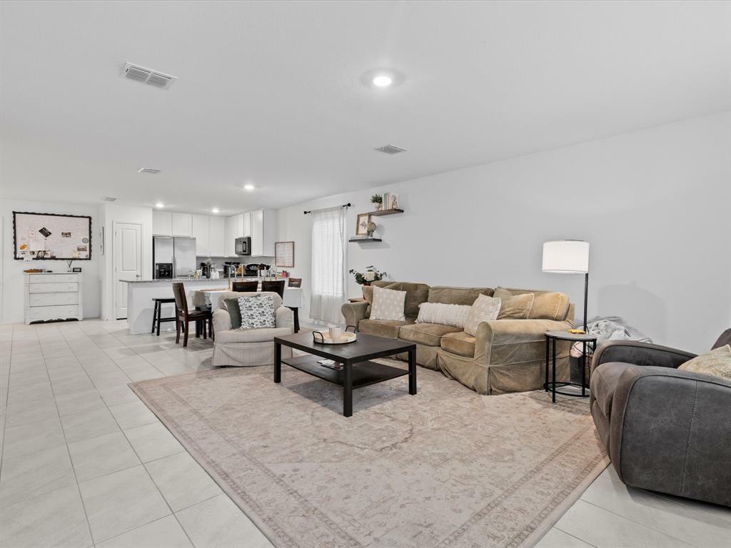 Photo de la propriété:  603 Vicksburg Drive  TX 75119 