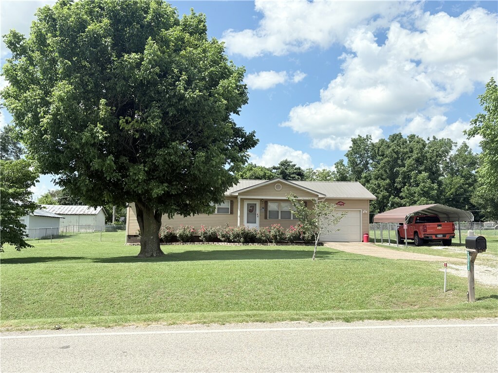 Property Photo: 32051 Ar 123 Highway AR 72685