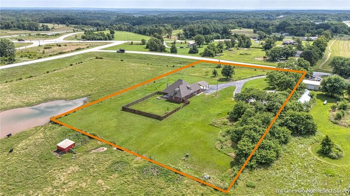 12923 Galyean Road  Bentonville AR 72712 photo