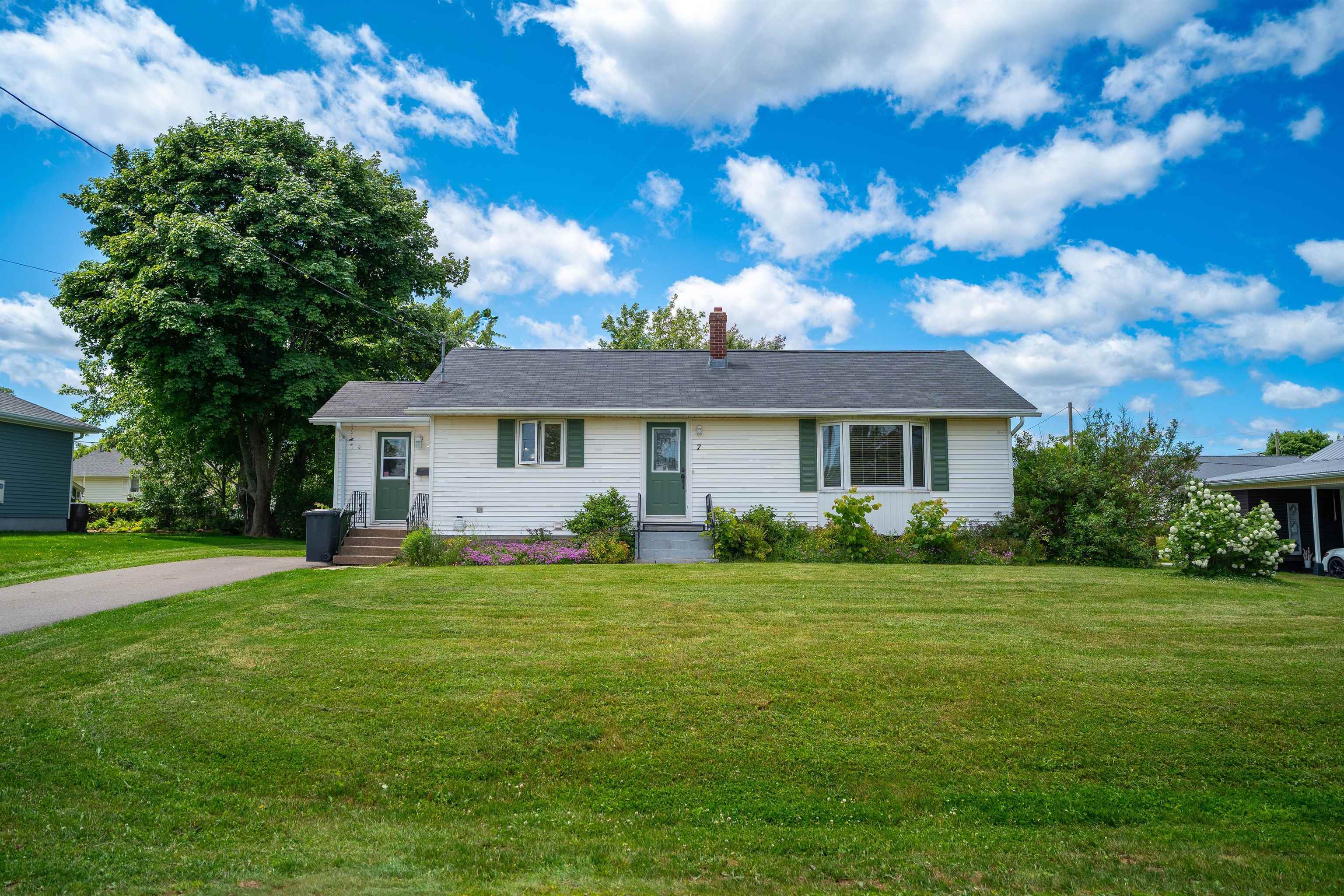 7 Donwood Drive  Charlottetown PE C1A 5L1 photo