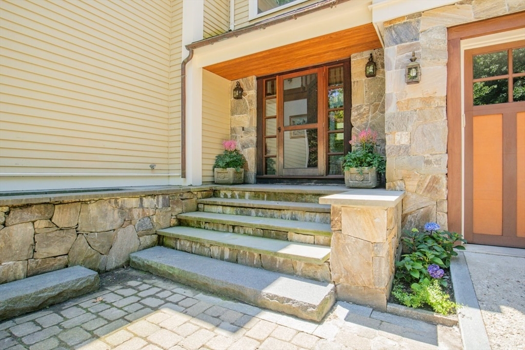 Property Photo: 39 Westbrook Ln MA 02090