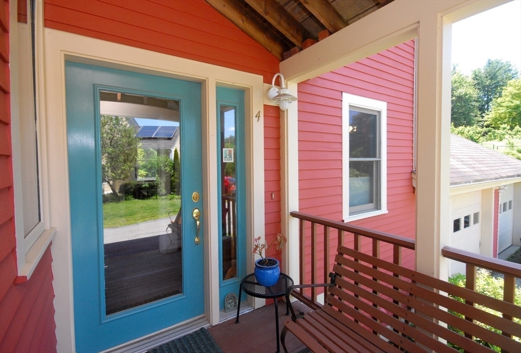 Property Photo:  4 Half Moon Hl 4  MA 01720 