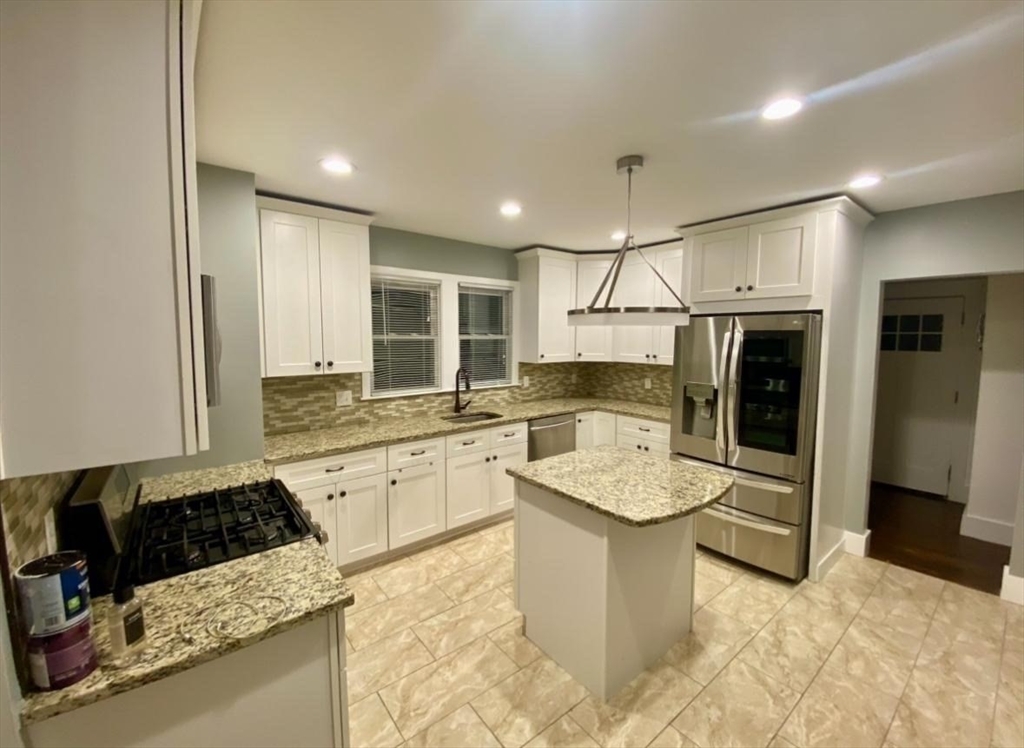 31 Houston Ave 2  Saugus MA 01906 photo