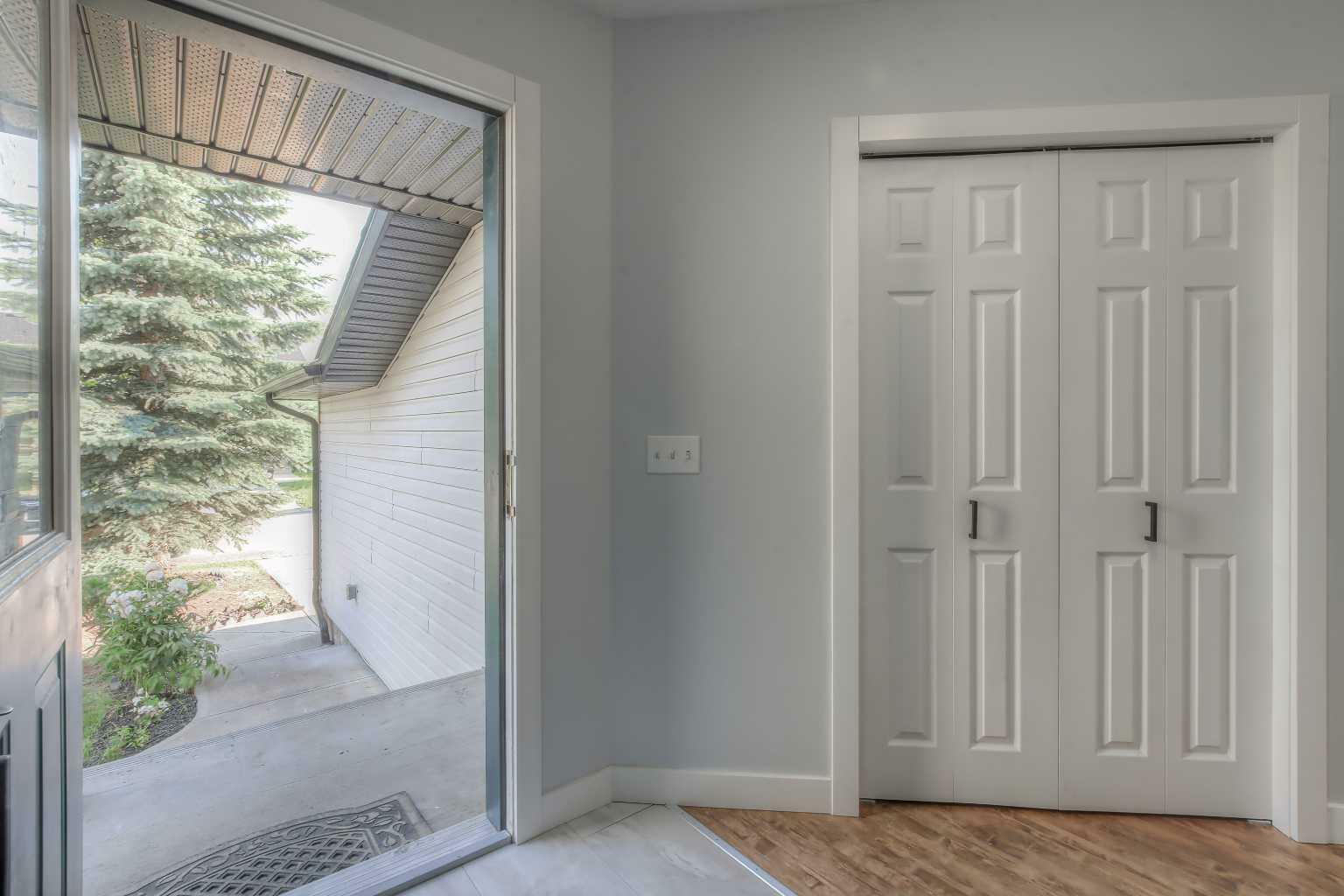 Photo de la propriété: 206 Bridlewood Court SW AB T2Y 3Z2