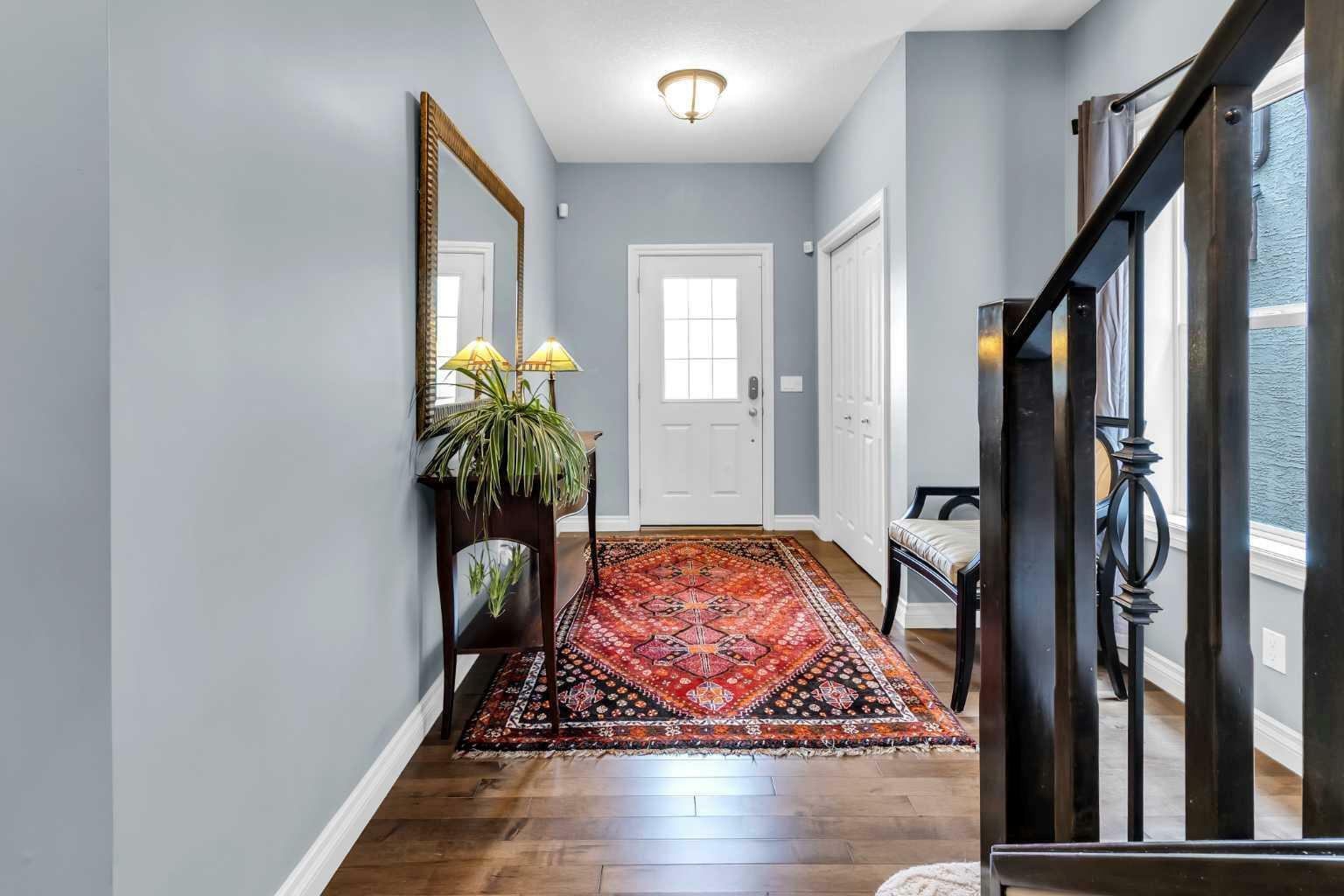 Property Photo: 287 Aspen Hills Close SW AB T3H 0C7