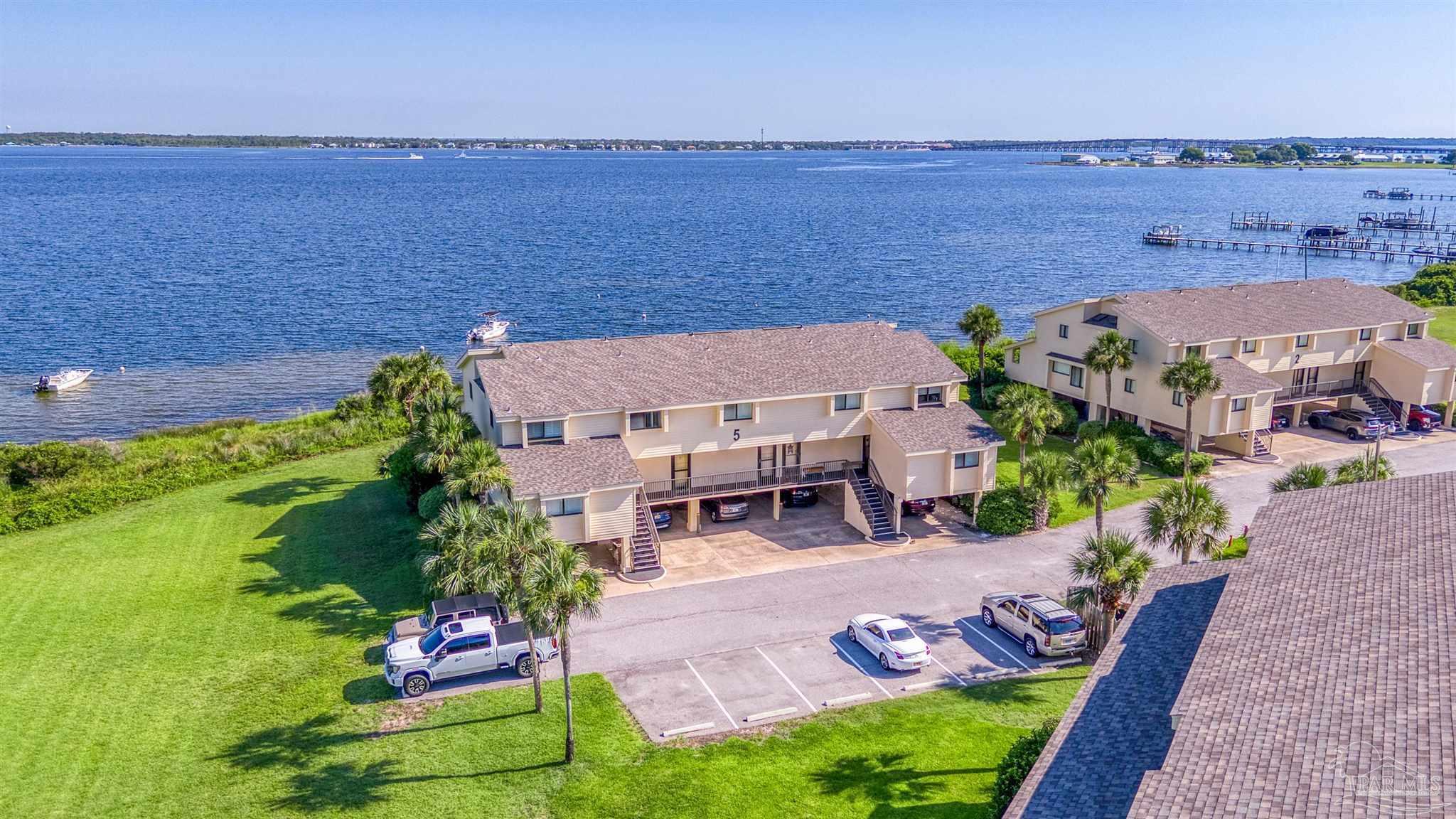 Property Photo: 900 Ft Pickens Rd 514 FL 32561