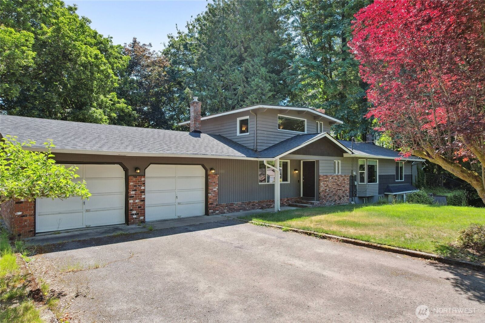 Property Photo:  1111  Garrison Avenue  WA 98366 