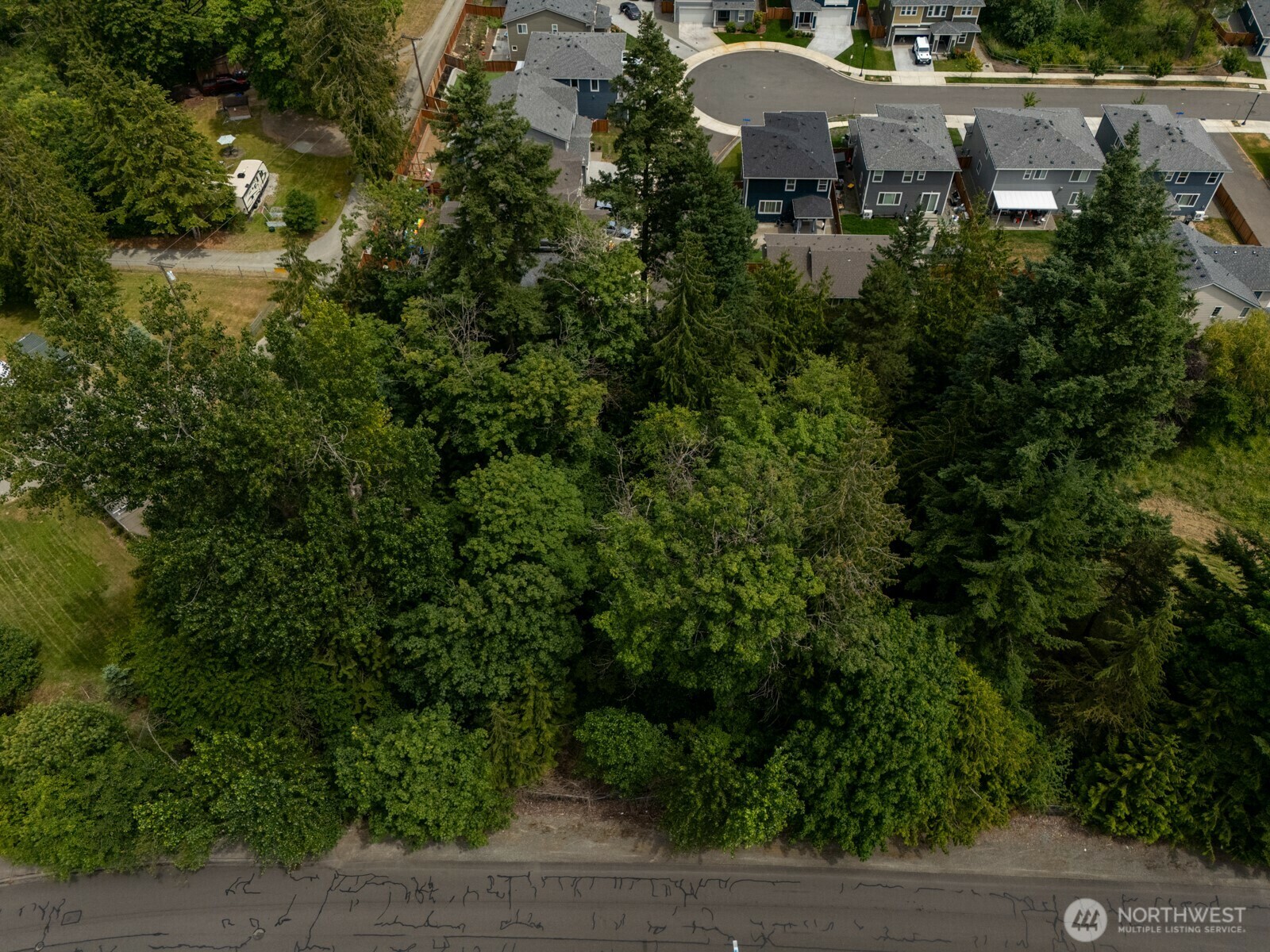 Property Photo: 11604 SE 304th Street WA 98092