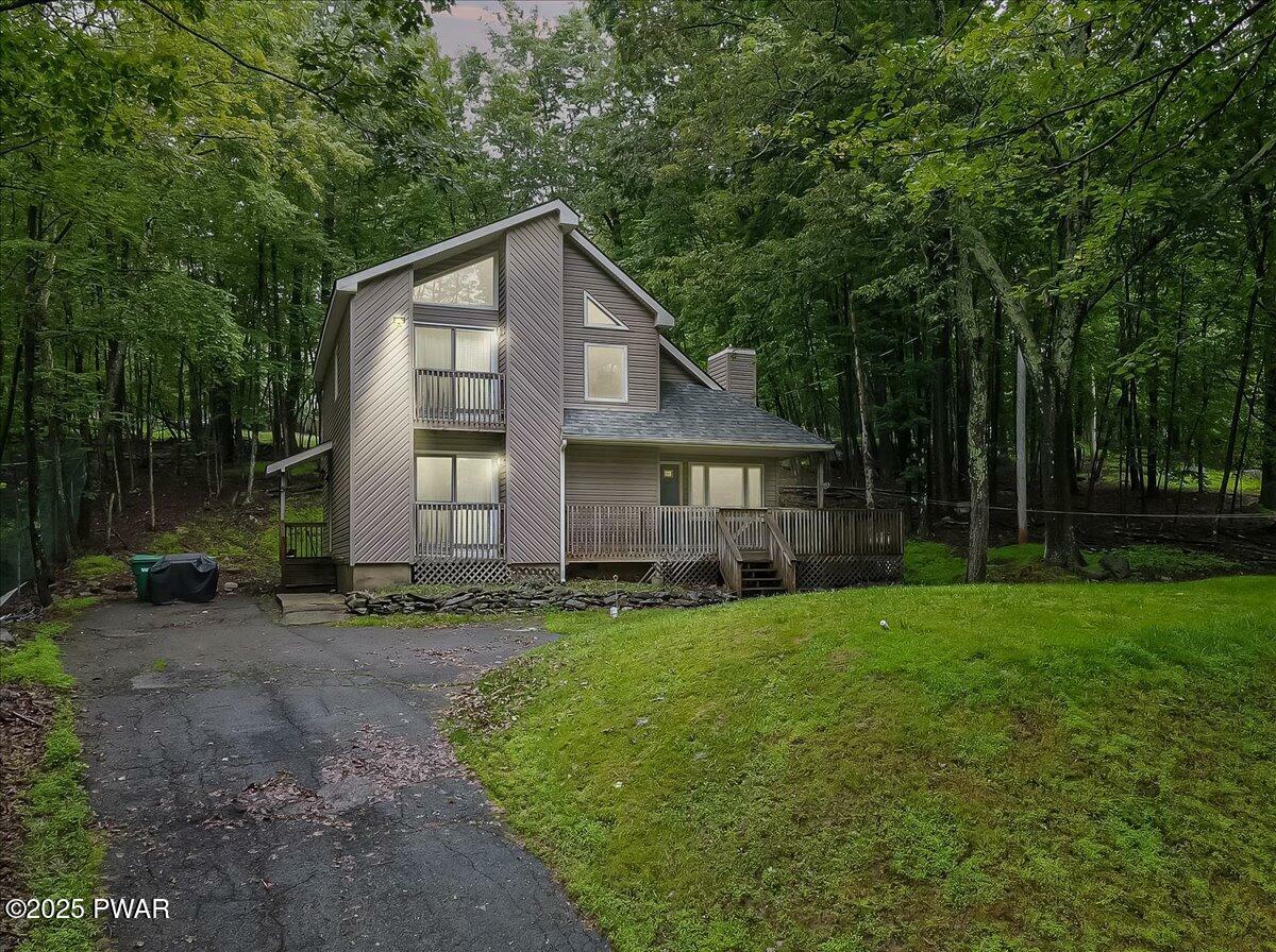 Property Photo: 102 Keystone Court PA 18328