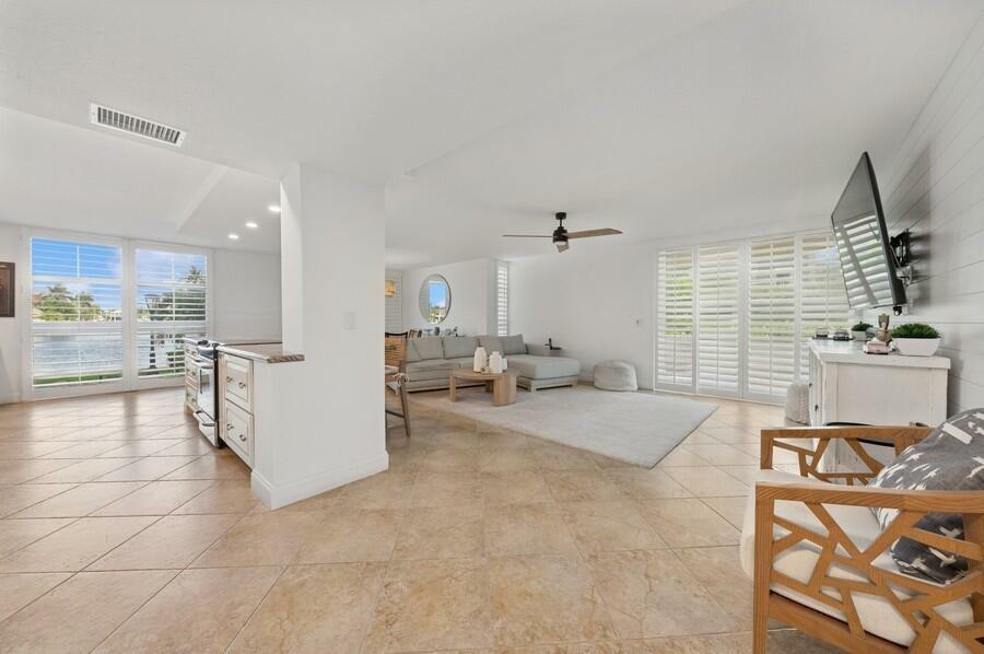 Property Photo: 2200 S Ocean Boulevard 102 FL 33483