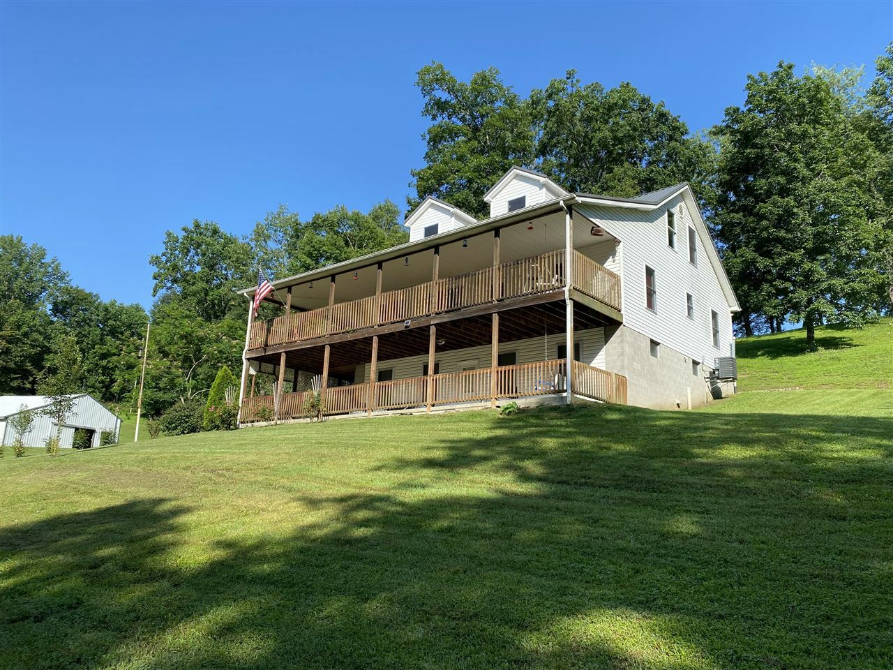 Property Photo: 5824 Macon Kessinger Road KY 42729
