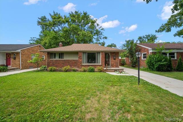 Property Photo: 17677 Denby MI 48240