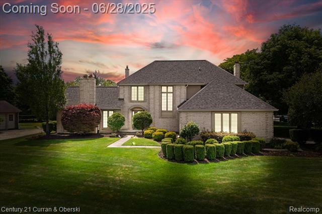 Property Photo:  37283 Fox Glen  MI 48331 