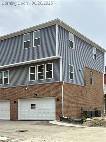 Property Photo: 4875 Ludlow Lane MI 48085