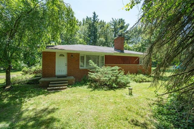 1755 W Avon Road  Rochester Hills MI 48309 photo