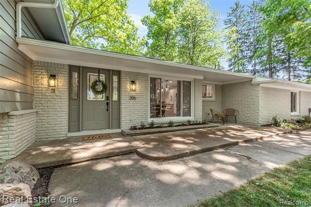 Property Photo: 396 Hickory Lane MI 48446