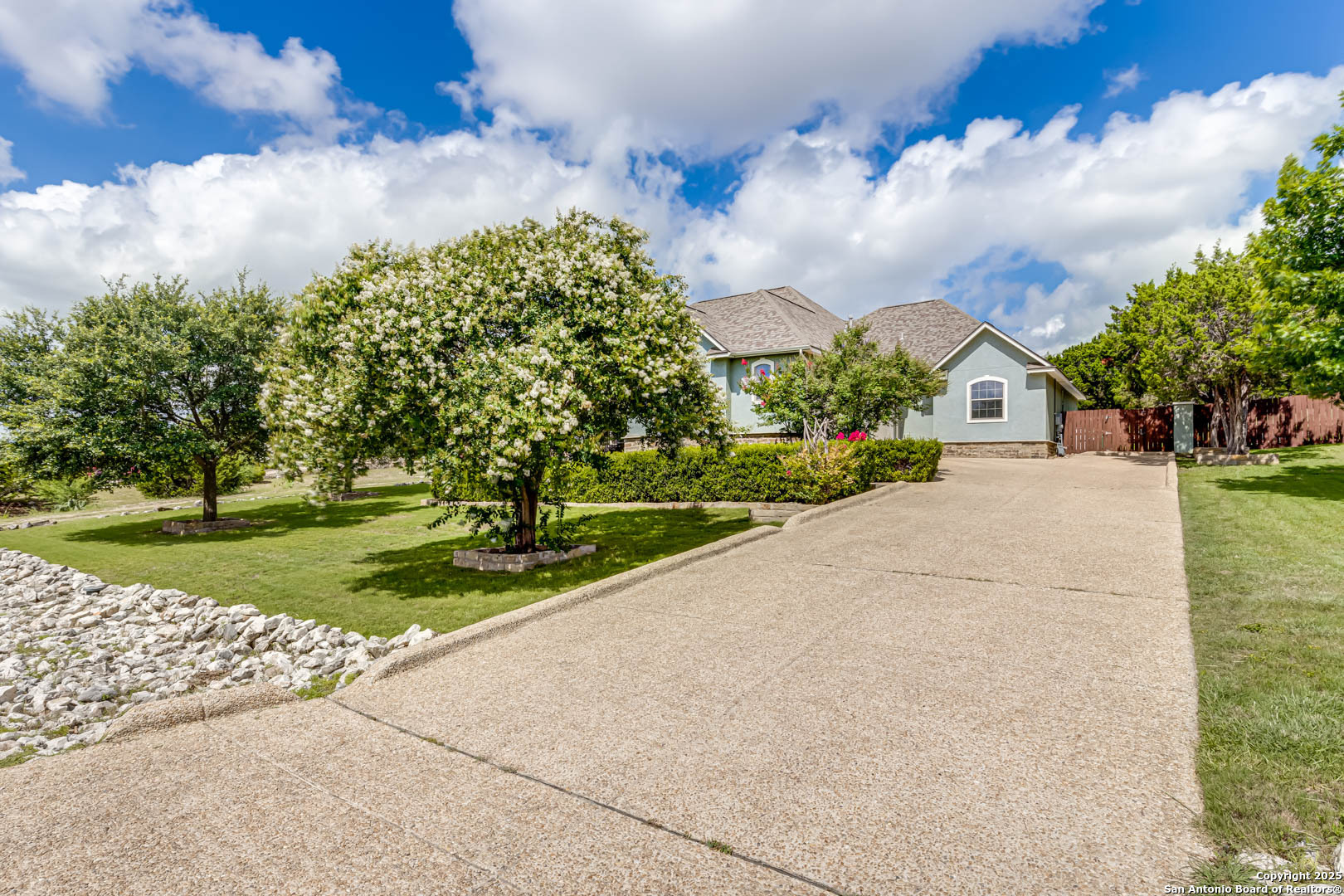 21903 Roan Blf  San Antonio TX 78259 photo