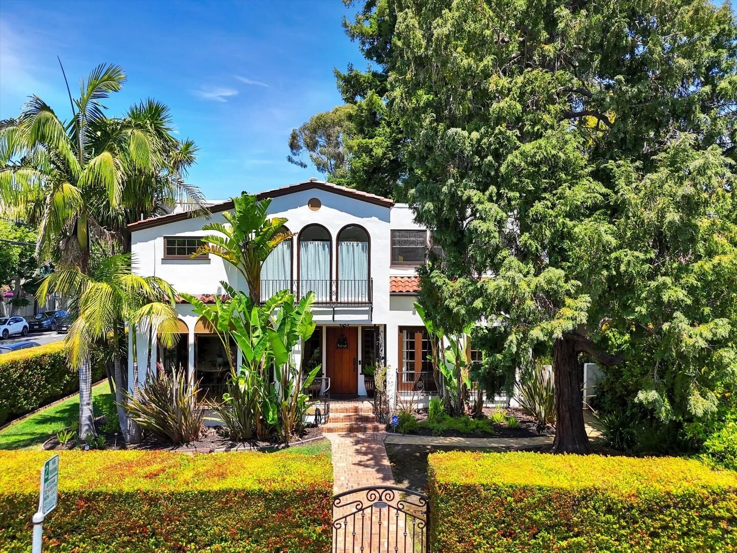 Property Photo:  901 Laurel  CA 94401 