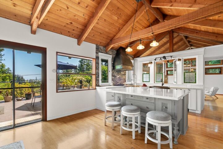 Property Photo:  120 Bella Vista Lane  CA 95076 