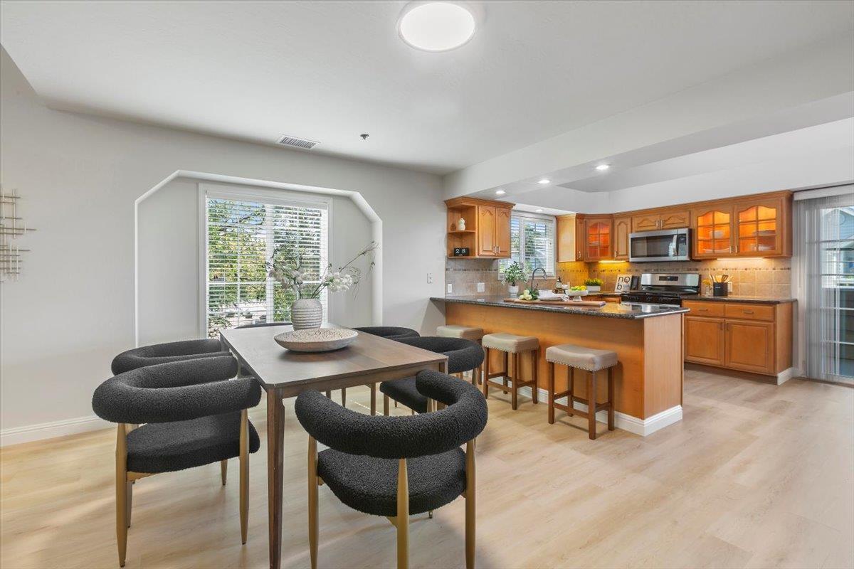 Property Photo: 10090 Pasadena Avenue B4 CA 95014