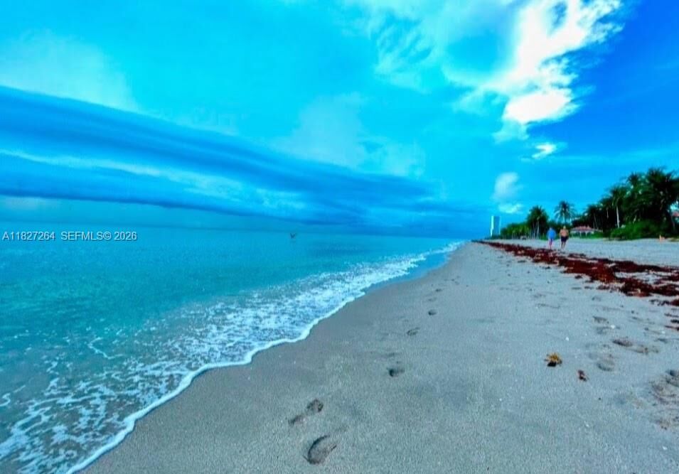 Property Photo:  2030 S Ocean Dr 2126  FL 33009 