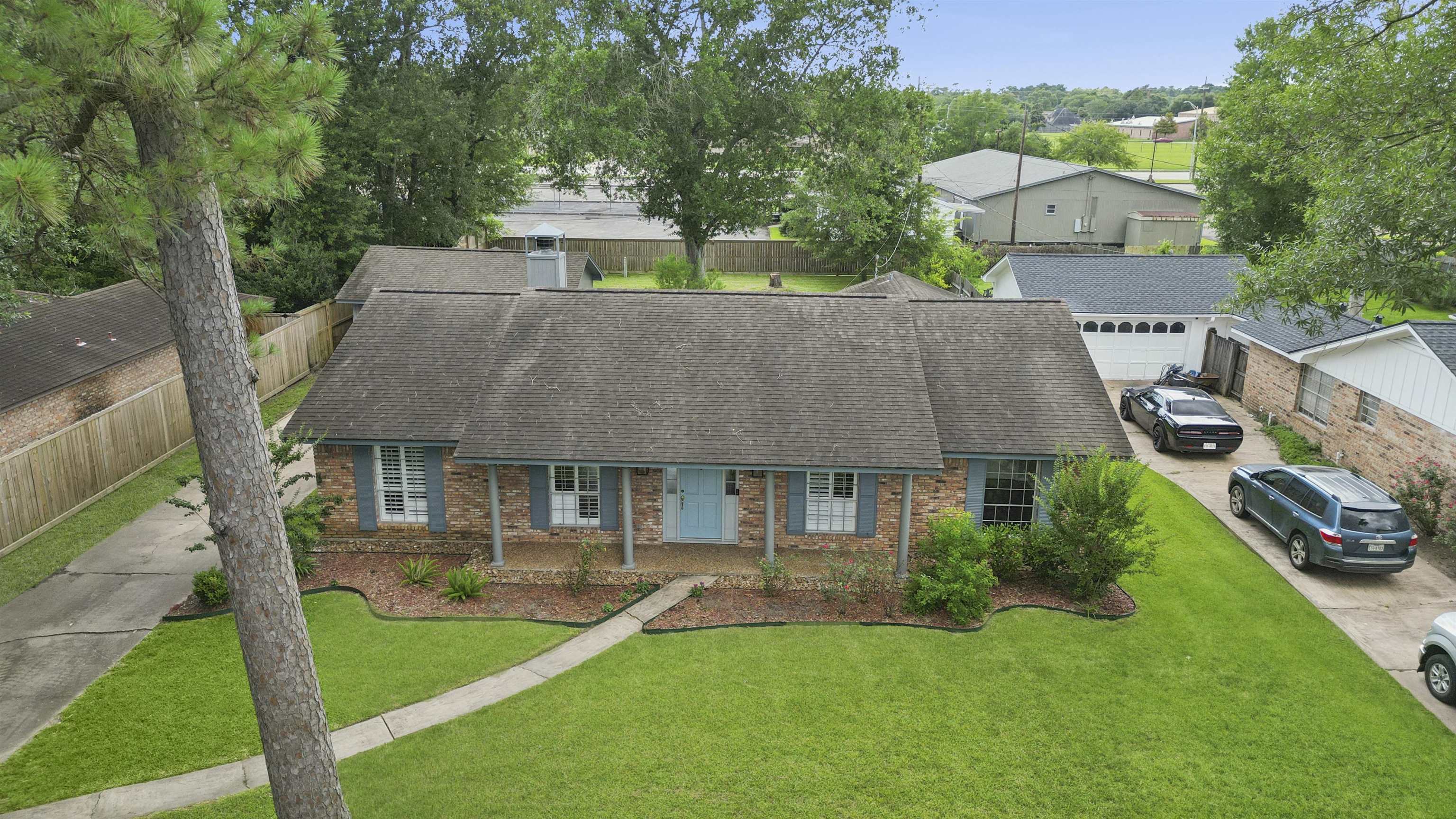 Property Photo: 1135 Ivy Lane TX 77706
