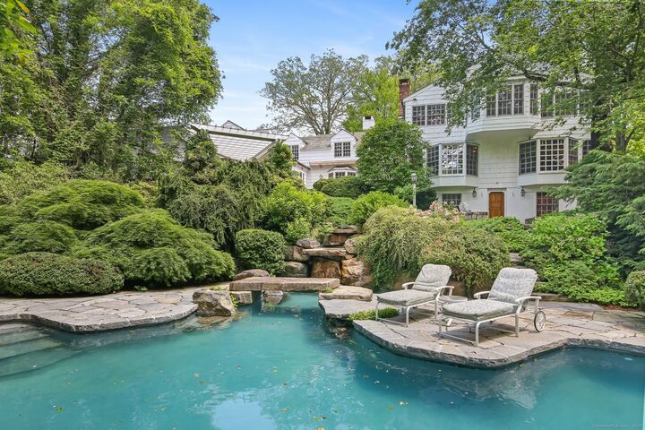 Property Photo:  39 Louises Lane  CT 06840 