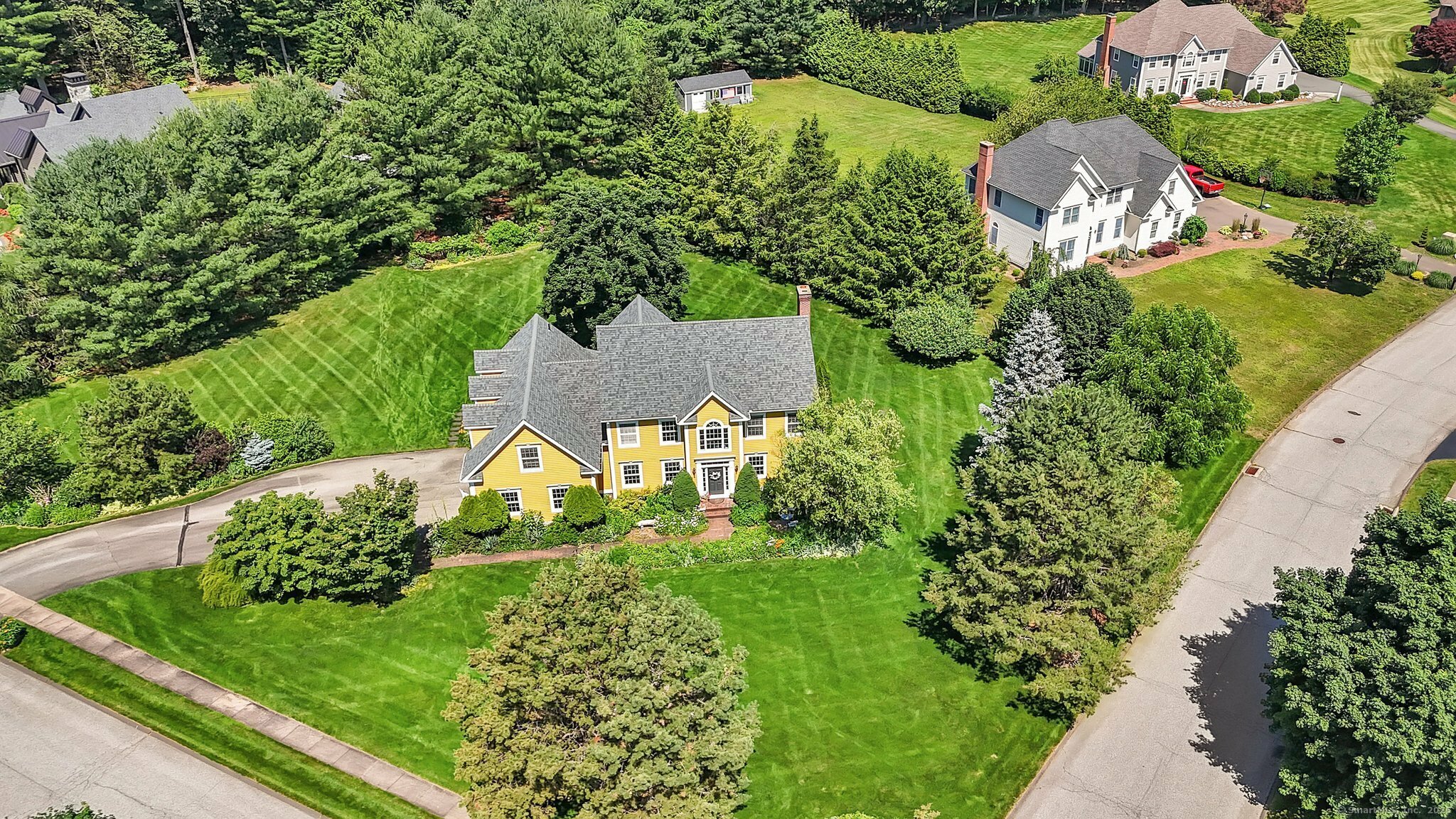 Property Photo: 35 Old Reservoir Road CT 06033