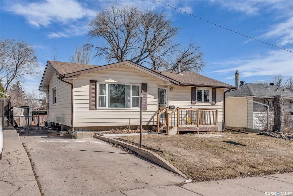 518 T Avenue S  Saskatoon SK S7M 3B4 photo
