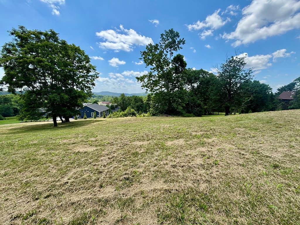 Property Photo: 44 Banyas Blvd. OH 45601