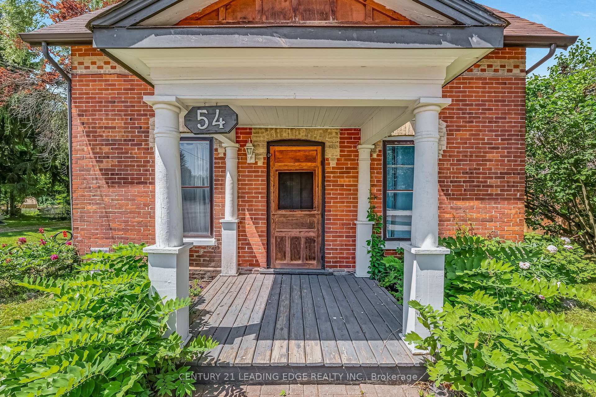 Property Photo: 54 King Street ON L0G 1M0