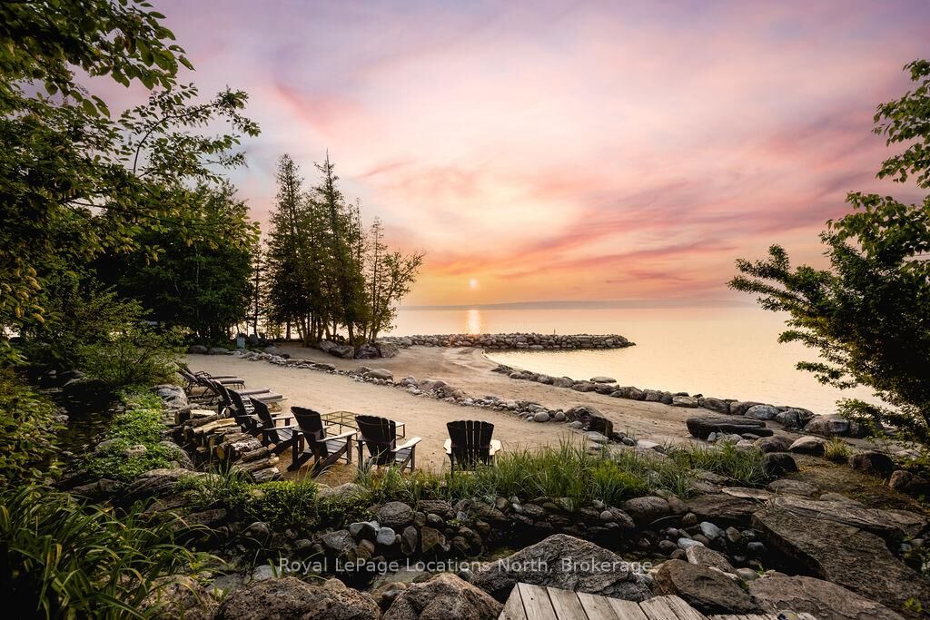 Property Photo: 100 Melissa Lane ON L9M 0T8