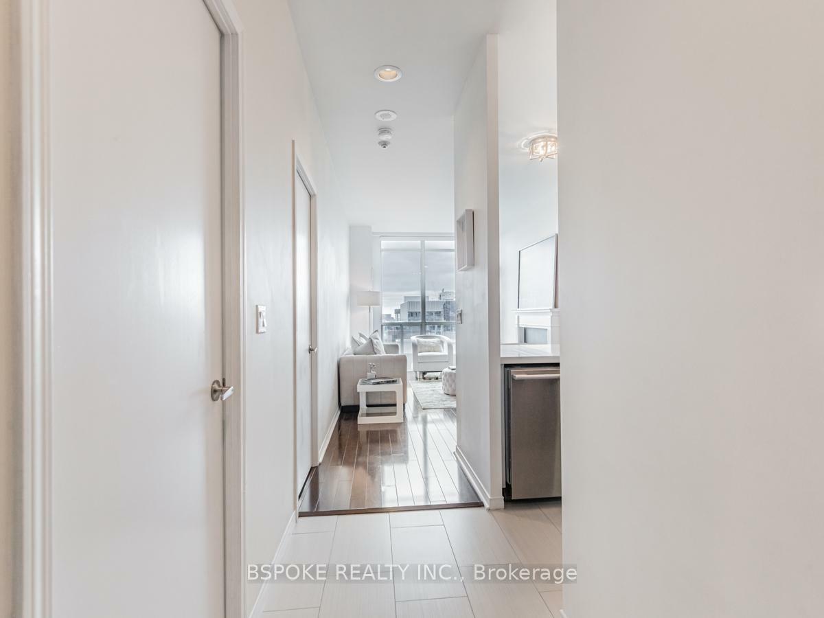 Property Photo: 7 King Street E Ph2313 ON M5C 3C5