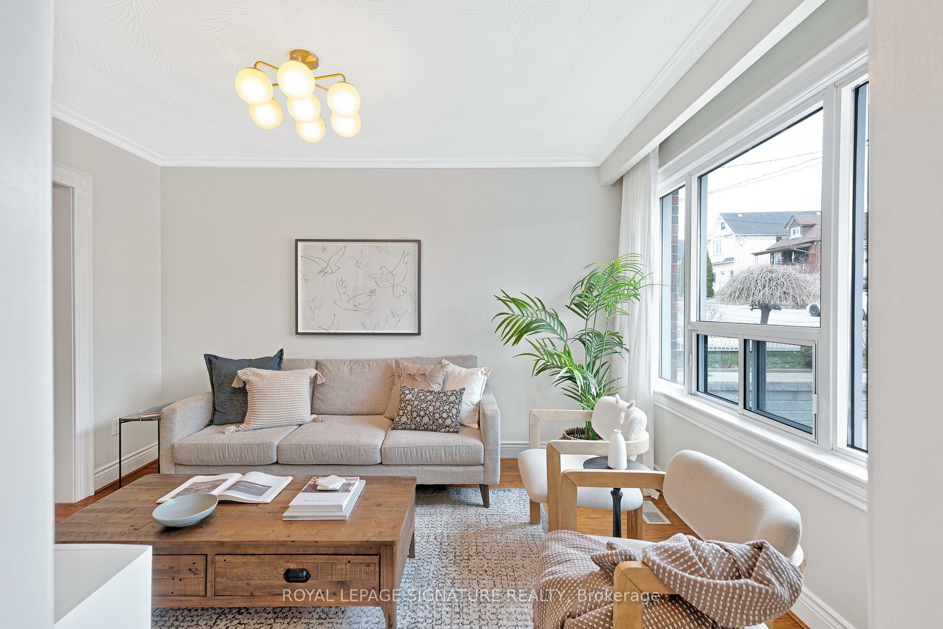 Property Photo: 146 Ennerdale Road ON M6E 4C9