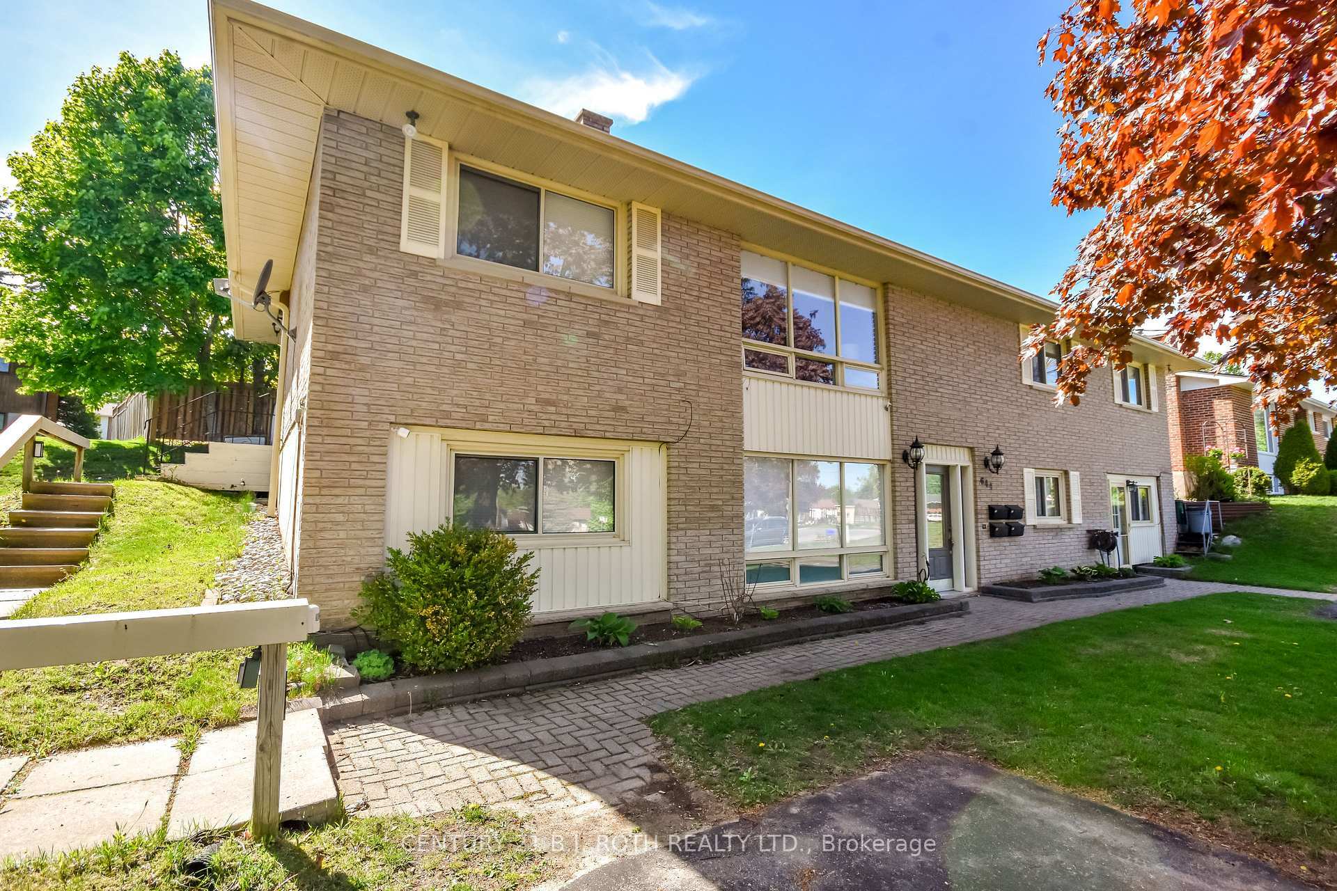 644 Mississaga Street W  Orillia ON L3V 3C6 photo