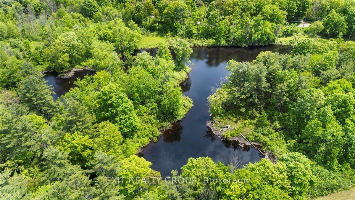 Property Photo:  330 Black River Road  ON K0K 3J0 