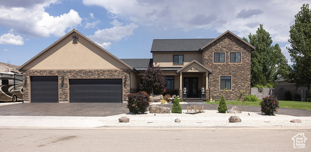 Property Photo: 902 W Southern Hls S UT 84701
