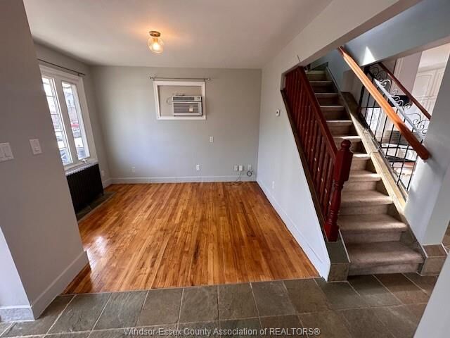 Property Photo:  1227 Curry Avenue Upper  ON N9B 2C8 