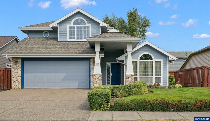 Property Photo:  845 Sonata Ln N  OR 97303 