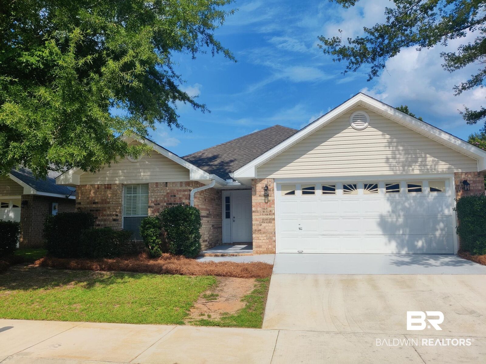 Property Photo:  162 Vivian Loop  AL 36532 