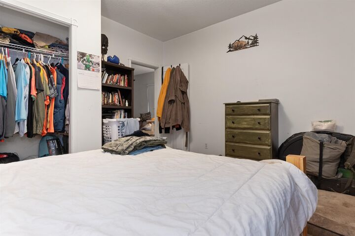 Property Photo: 564 Wallace Street BC V0X 1L0