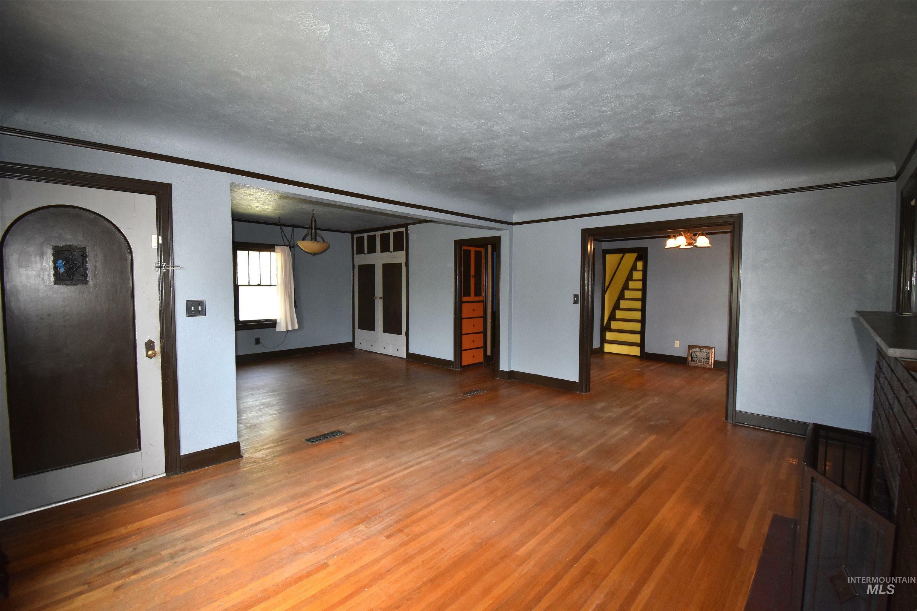 Property Photo: 415 4th Street ID 83501